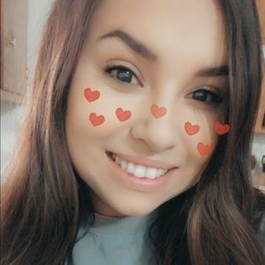 Meet your Posher, Alysha